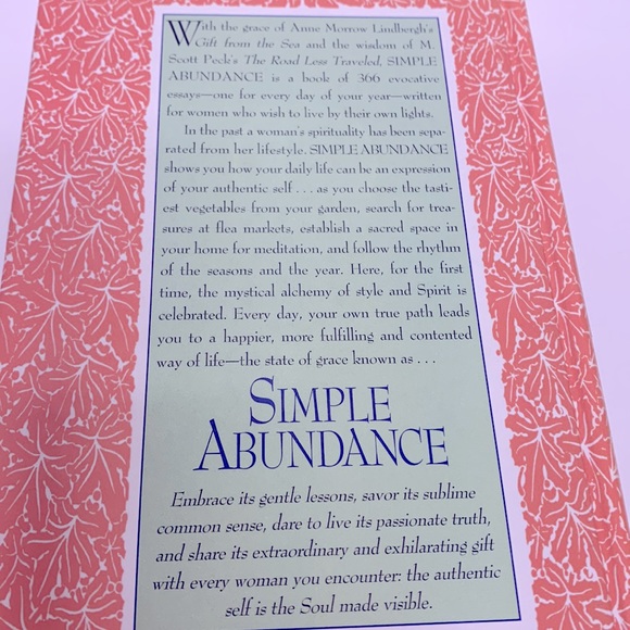 Book | Simple Abundance A Daybook of Comfort And Joy | Daily Find Your Authentic - Picture 4 of 11